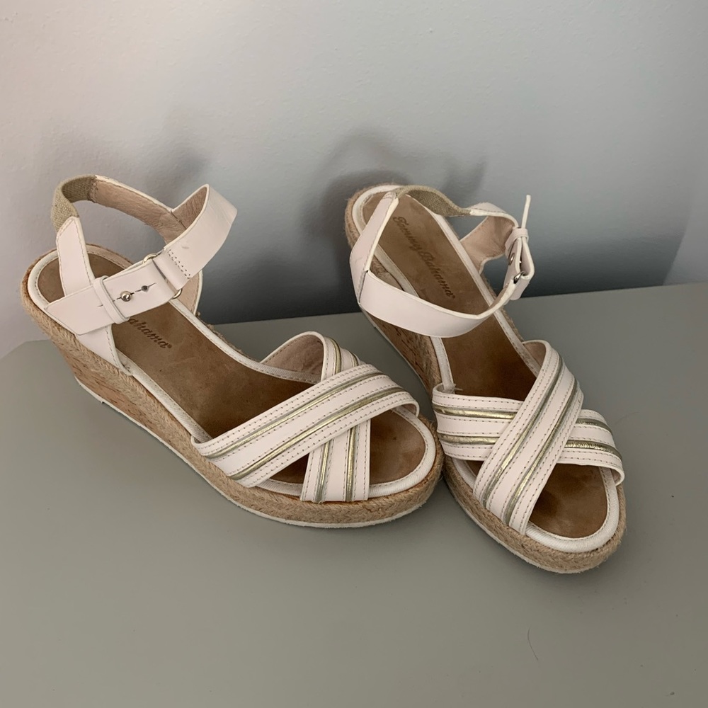WORN ONCE - Tommy Bahama White and Tan Wedges